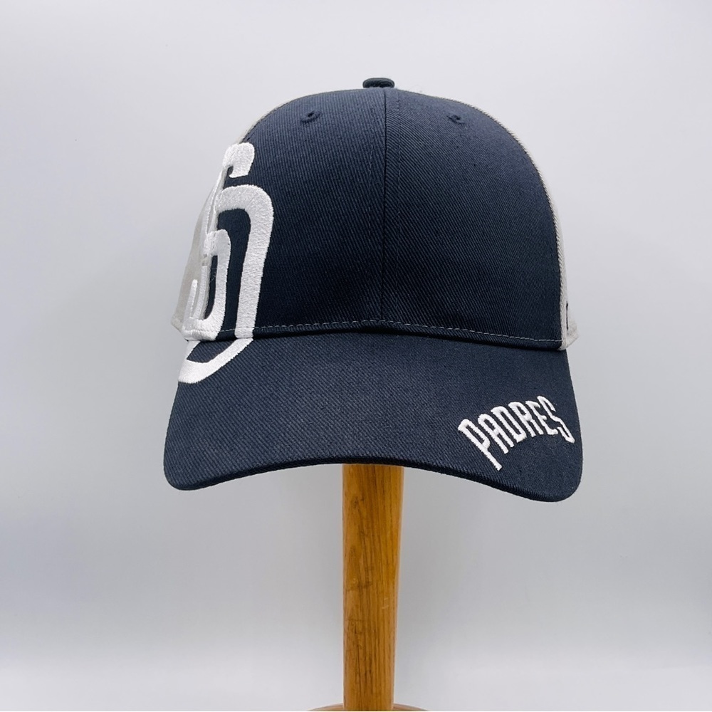 47 San Diego SD Padres Hat Cap Black Gray Logo Bill MLB Baseball Logo Adjustable